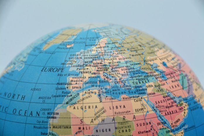 La notizia dell'arresto del capomafia Matteo Messina Denaro fa il giro del mondo: tutte le principali testate da ogni continente riportano la breaking news.