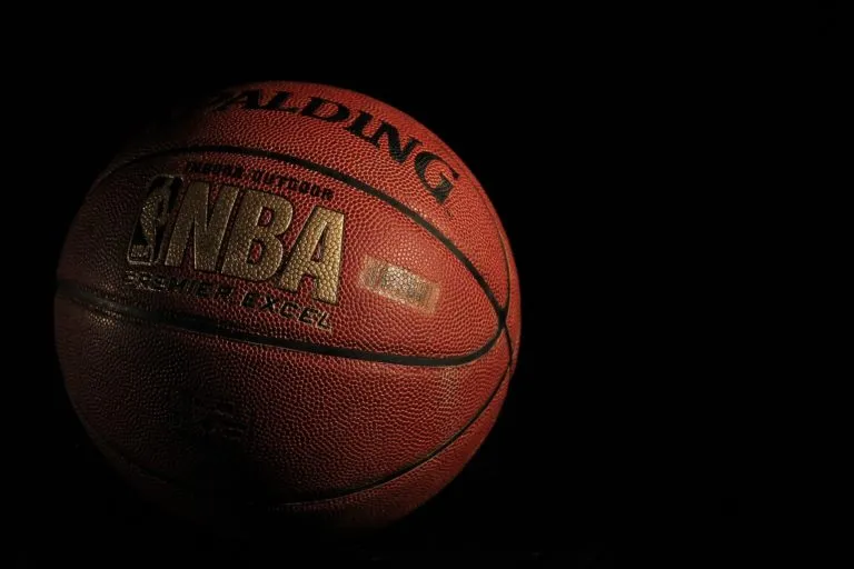 NBA: Alperen Sengun è il più giovane centro di sempre a realizzare una tripla doppia