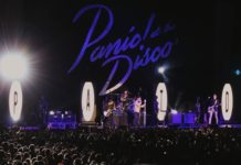 Dopo quasi 20 anni di carriera, i Panic! at the Disco si sciolgono: lo annuncia il frontman Brendon Urie con un post su Instagram.