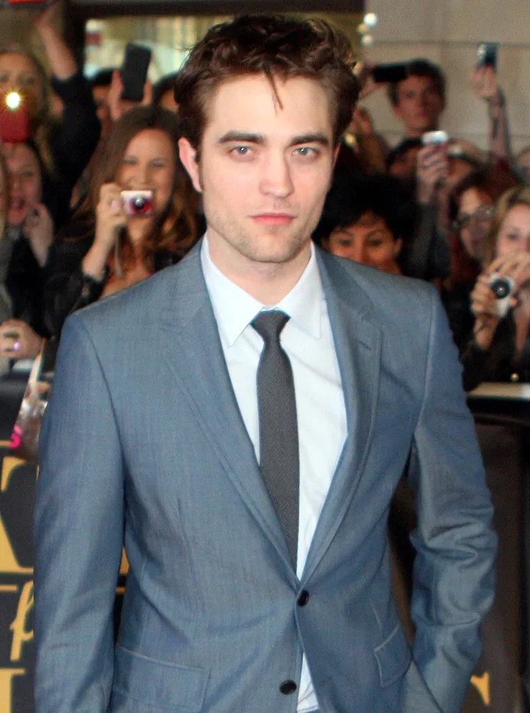 Robert Pattinson parla degli standard di bellezza maschile a Hollywood