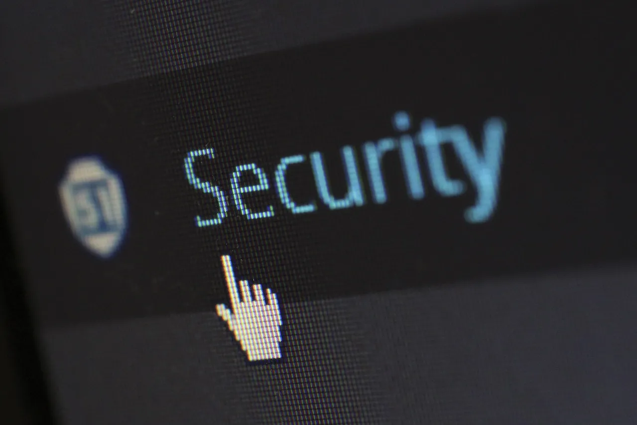 Attacchi hacker alle Istituzioni: vertice a Palazzo Chigi sulla cybersicurezza
