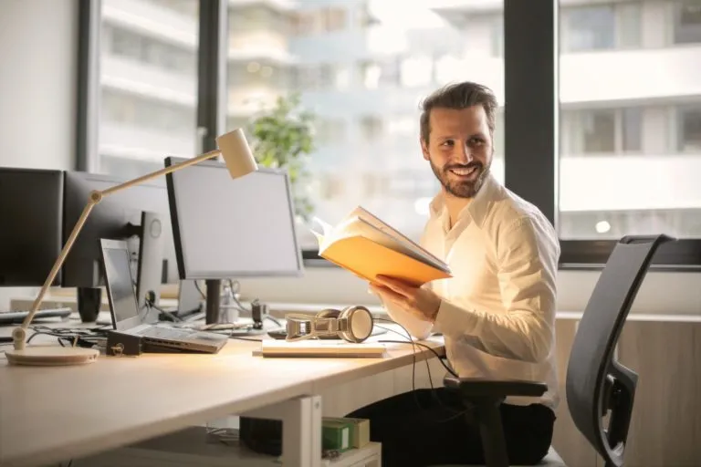 Regno Unito sperimenta la settimana corta: meno stress, più ricavi