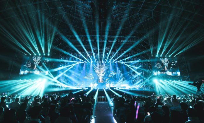 La Serata delle Cover del Festival di Sanremo 2023 è stata un successo: ascolti, ospiti, chi ha vinto e classifica della quarta serata.