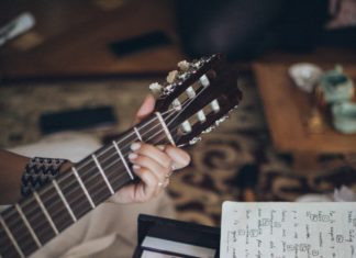 Francesca Michielin rilascia il nuovo singolo, si intitola "Un bosco" e anticipa il prossimo disco della cantante. Testo e significato della canzone.