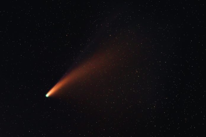 Secondo i dati dell'Agenzia Spaziale Europea un asteroide grande quanto una piscina olimpica potrebbe colpire la Terra nel giorno di San Valentino del 2046.