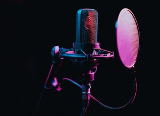 Il regolamento dell'Eurovision prevede che le canzoni durino massimo 3 minuti. Perciò, "Due Vite" di Marco Mengoni dovrà essere tagliata: ecco come cambia.