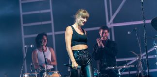 Il sindaco di Glendale ha ribattezzato la città “Swift City”, per onorare il fatto che Taylor Swift inauguri il suo “The Eras Tour” proprio lì.