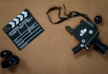 Grace Van Dien, Chrissy Cunningham nella serie di successo "Stranger Things", ha spiegato di essersi allontanata dal cinema dopo le avance di un produttore.