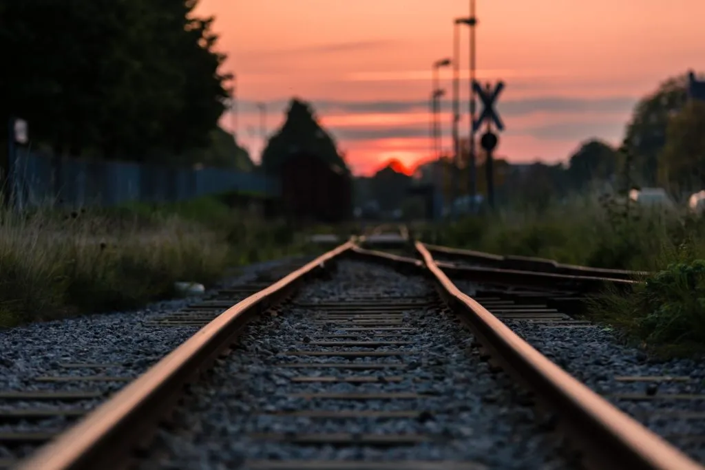 Grecia, incidente ferroviario: si dimette il ministro dei trasporti, ferrovie in sciopero